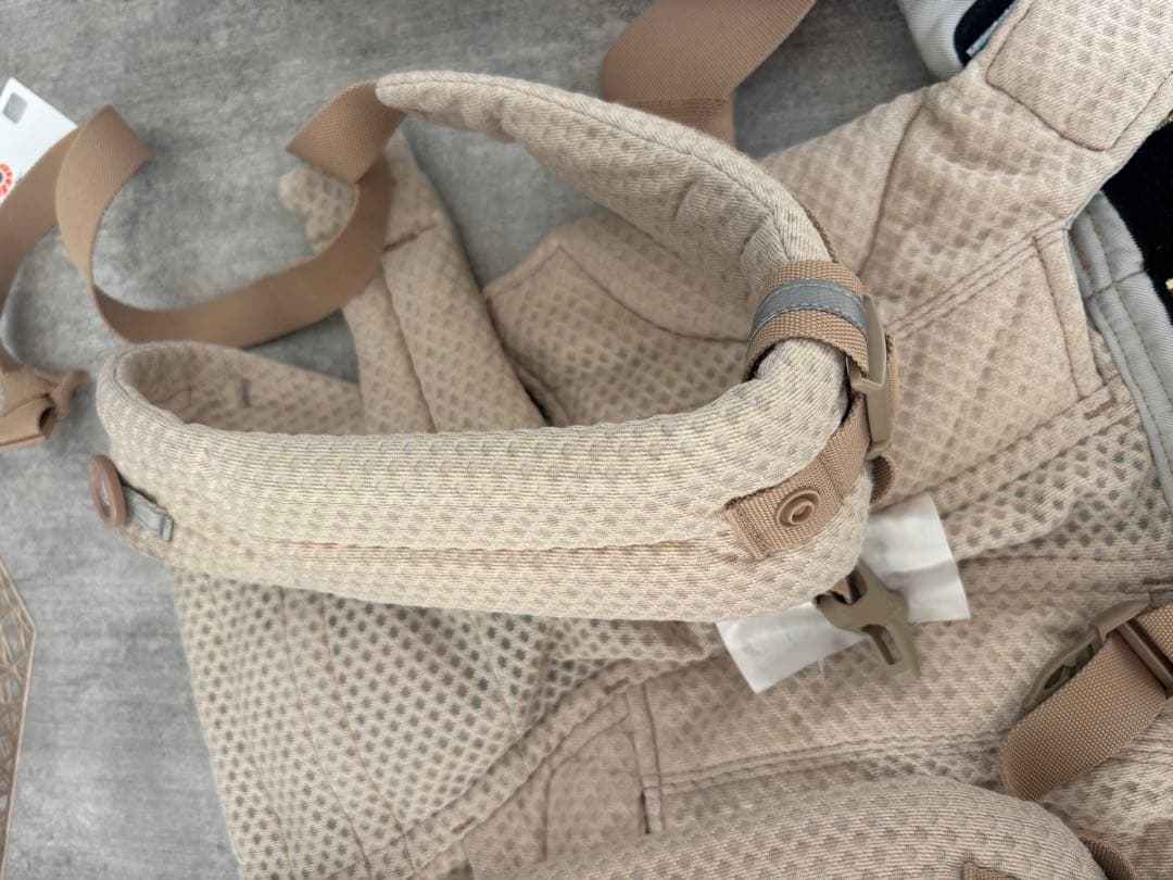 美品】エルゴベビー オムニブリーズ 日本限定カラー サンドベージュ