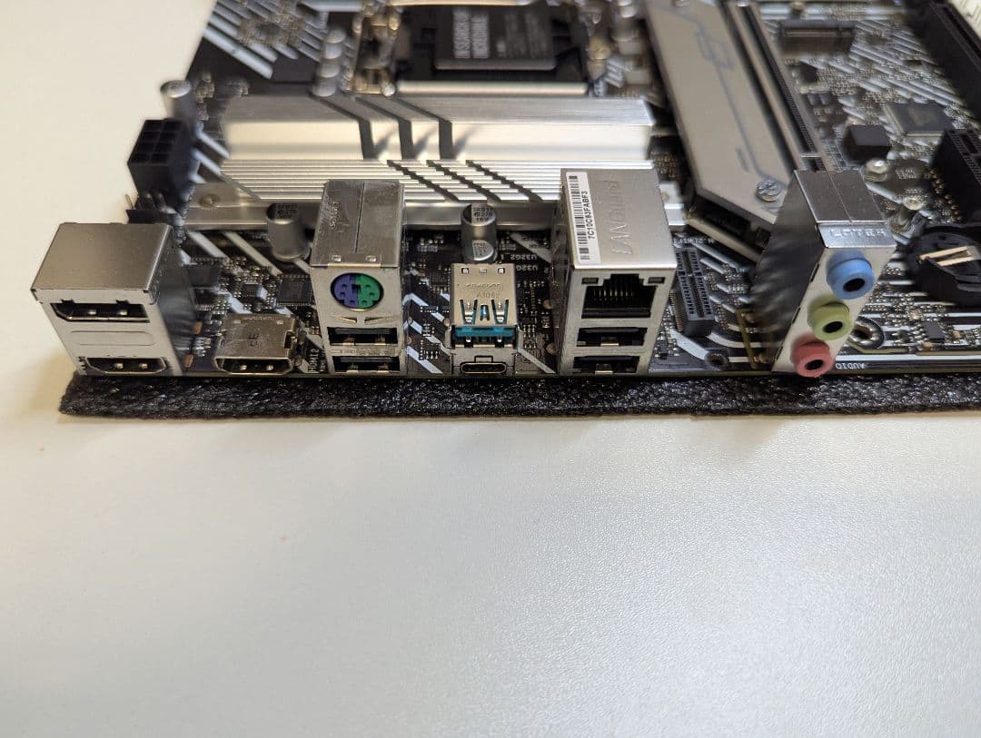 ASUS M560-A（ジャンク品） - メルカリ