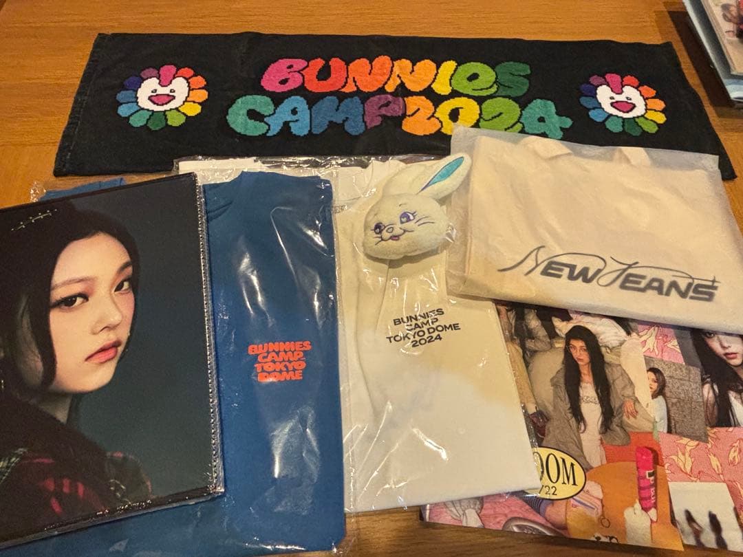 （まとめ売り）NewJeansグッズ NewJeans x LINE FRIENDS POP-UP Store Official MD – K-STAR