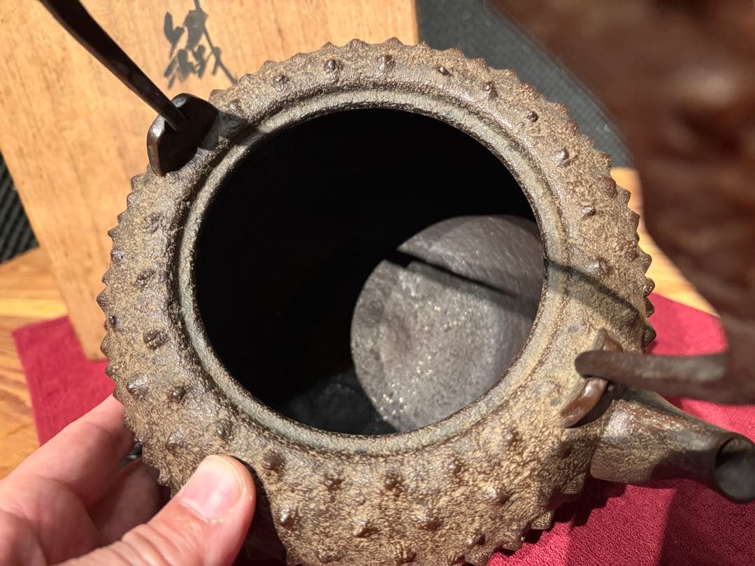 鉄瓶 霰文（あられもん）提手付 一光（いっこう）作 南部系鉄瓶（茶道具）