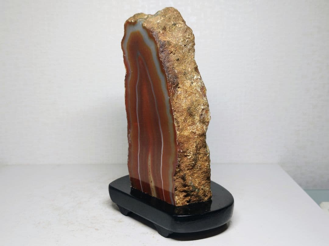 瑪瑙 1.5kg メノウ アゲート 原石 鑑賞石 自然石 誕生石 鉱物 鉱石