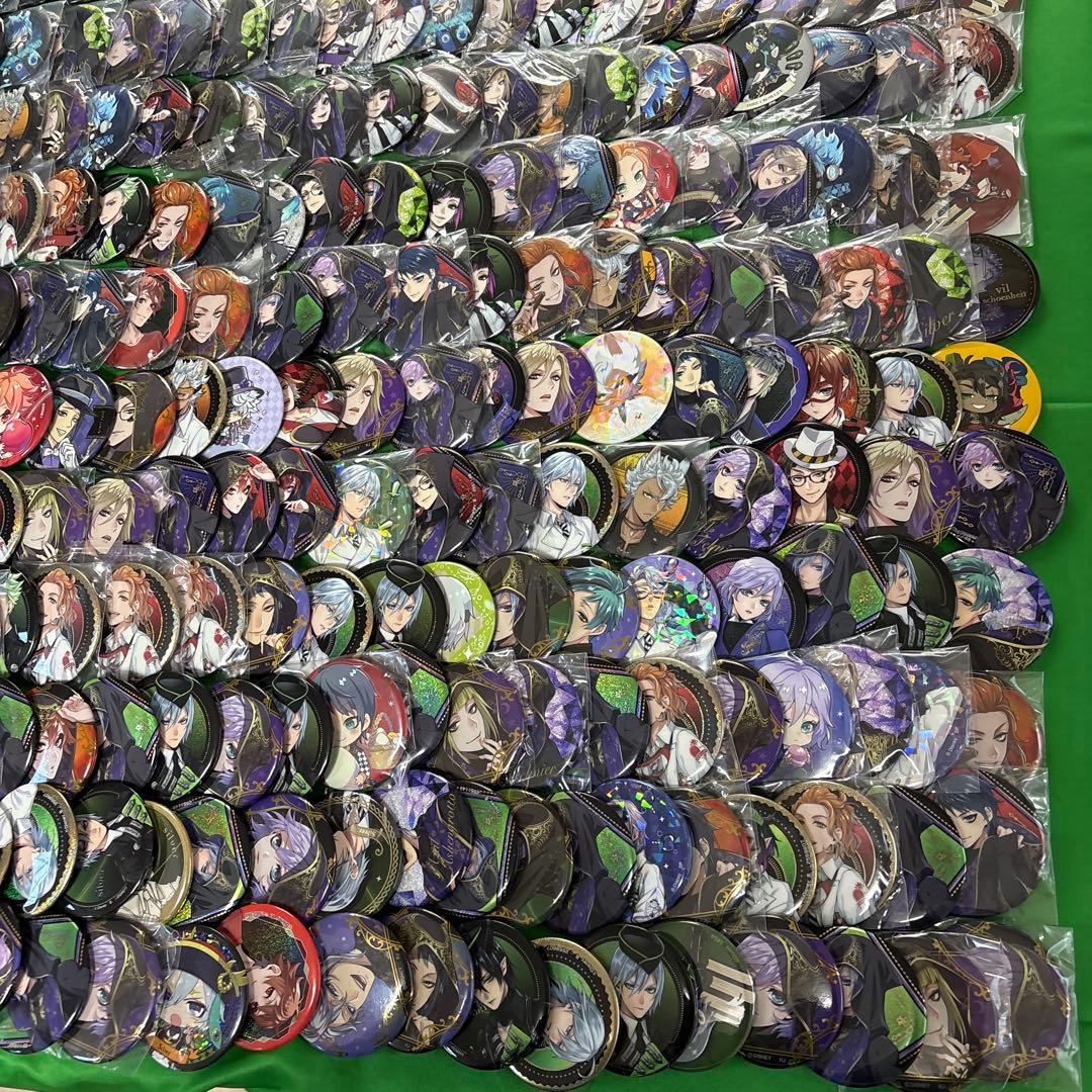 ジャンク品 ツイステ 缶バッジ 大量まとめ売り - メルカリ