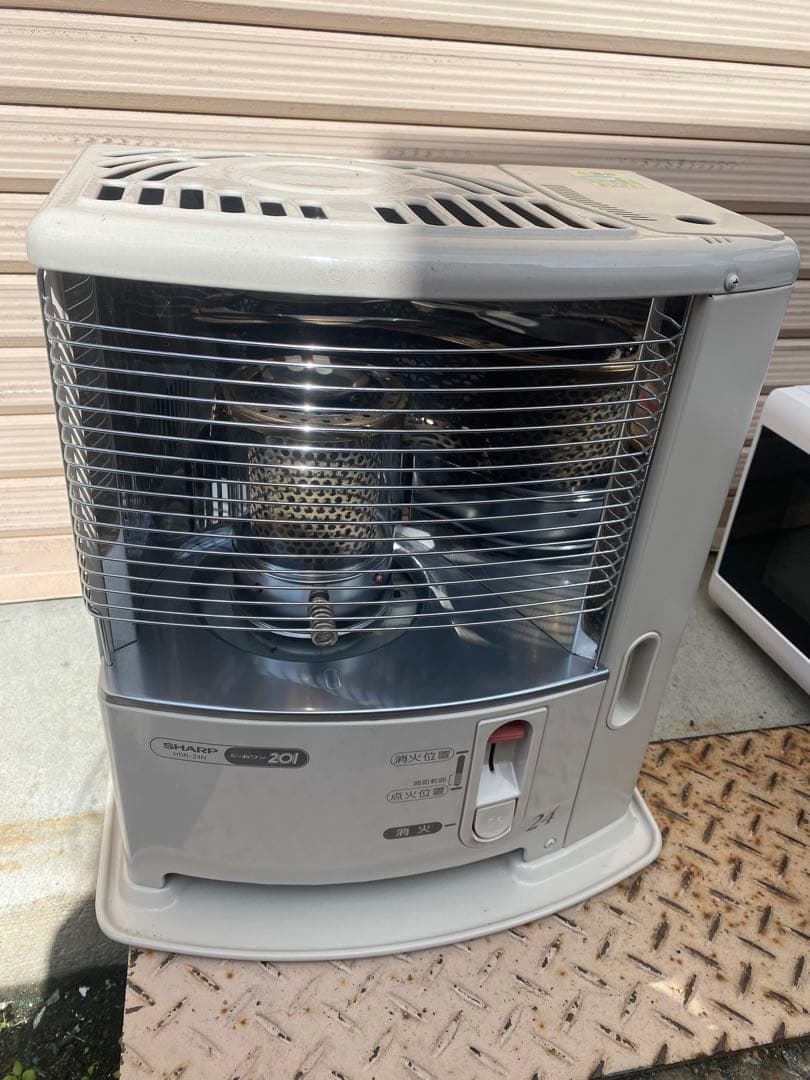 SHARP シャープ 石油ストーブ HSR-24N-B - メルカリ