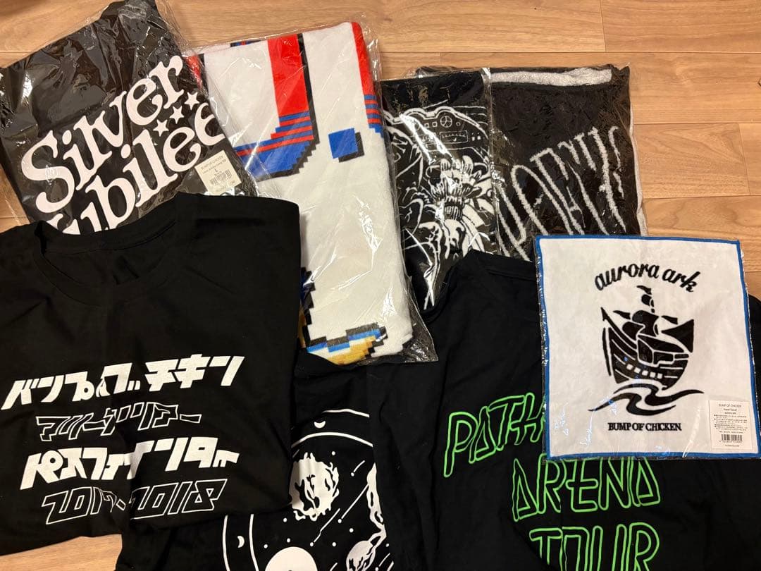 BUMP OF CHICKEN タオル Tシャツ まとめ売り - メルカリ