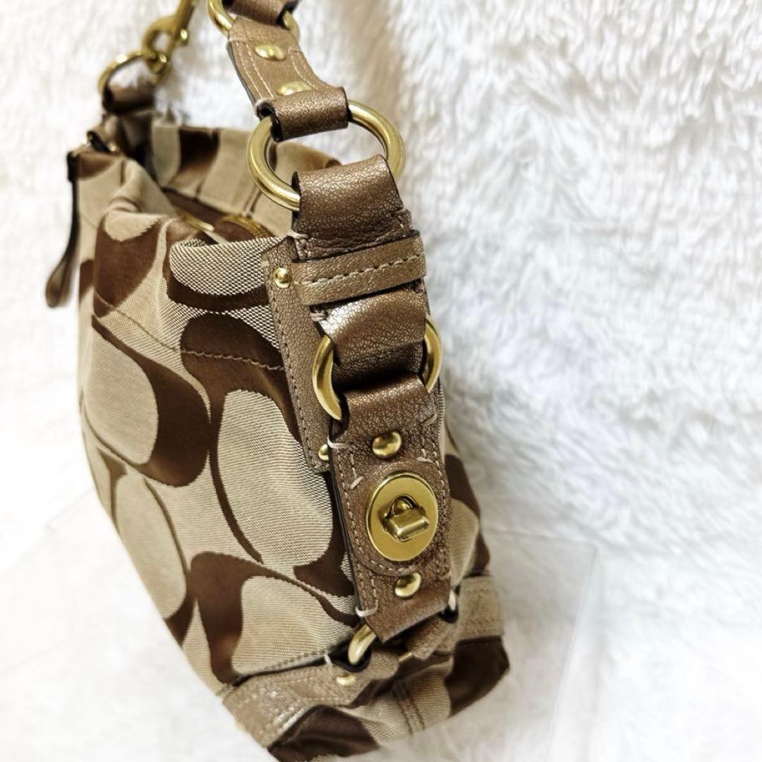 美品 COACH ワンショルダー シグネチャー レガシー ターンロック Y2K