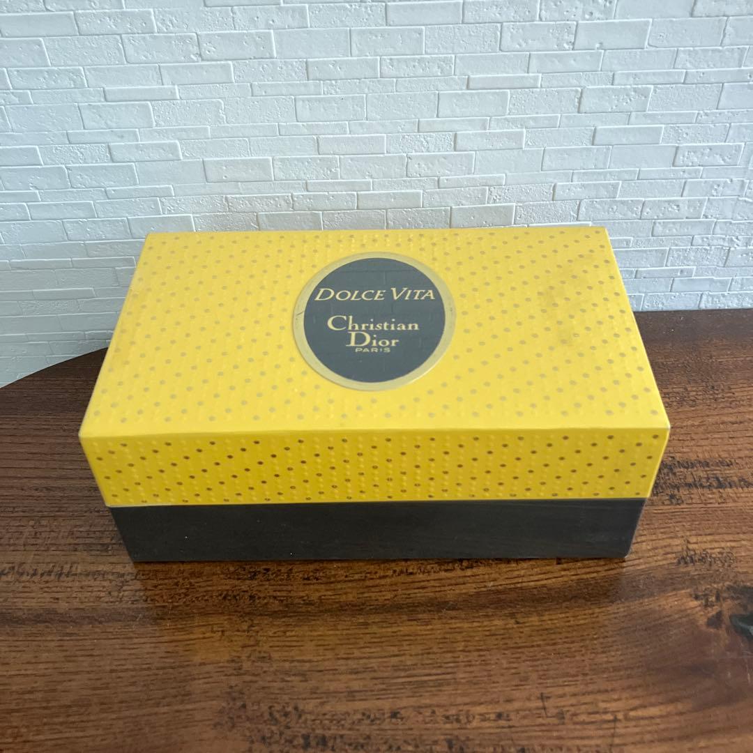 新品未開封】ドルチェヴィータ サヴォンパルフュメ オードゥトワレ