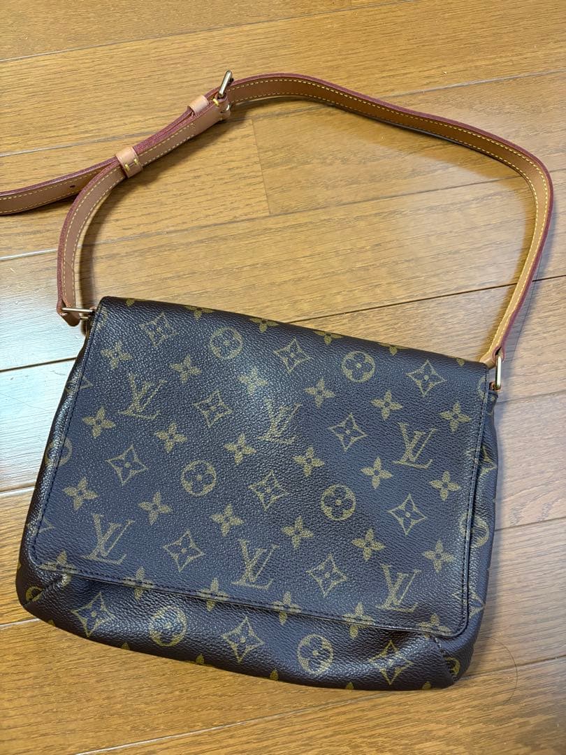美品 ルイヴィトン モノグラム ミュゼットタンゴショートストラップの