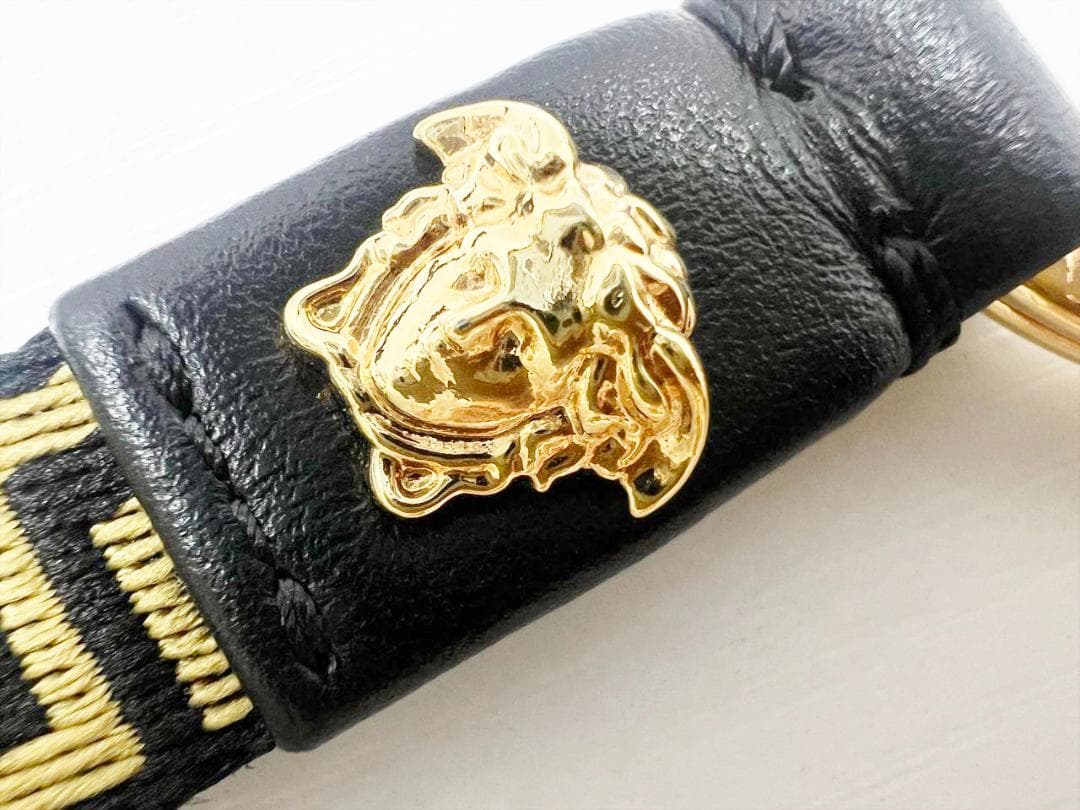 美品 ヴェルサーチ メデューサ グレカ ナイロンキャンバス キーリング