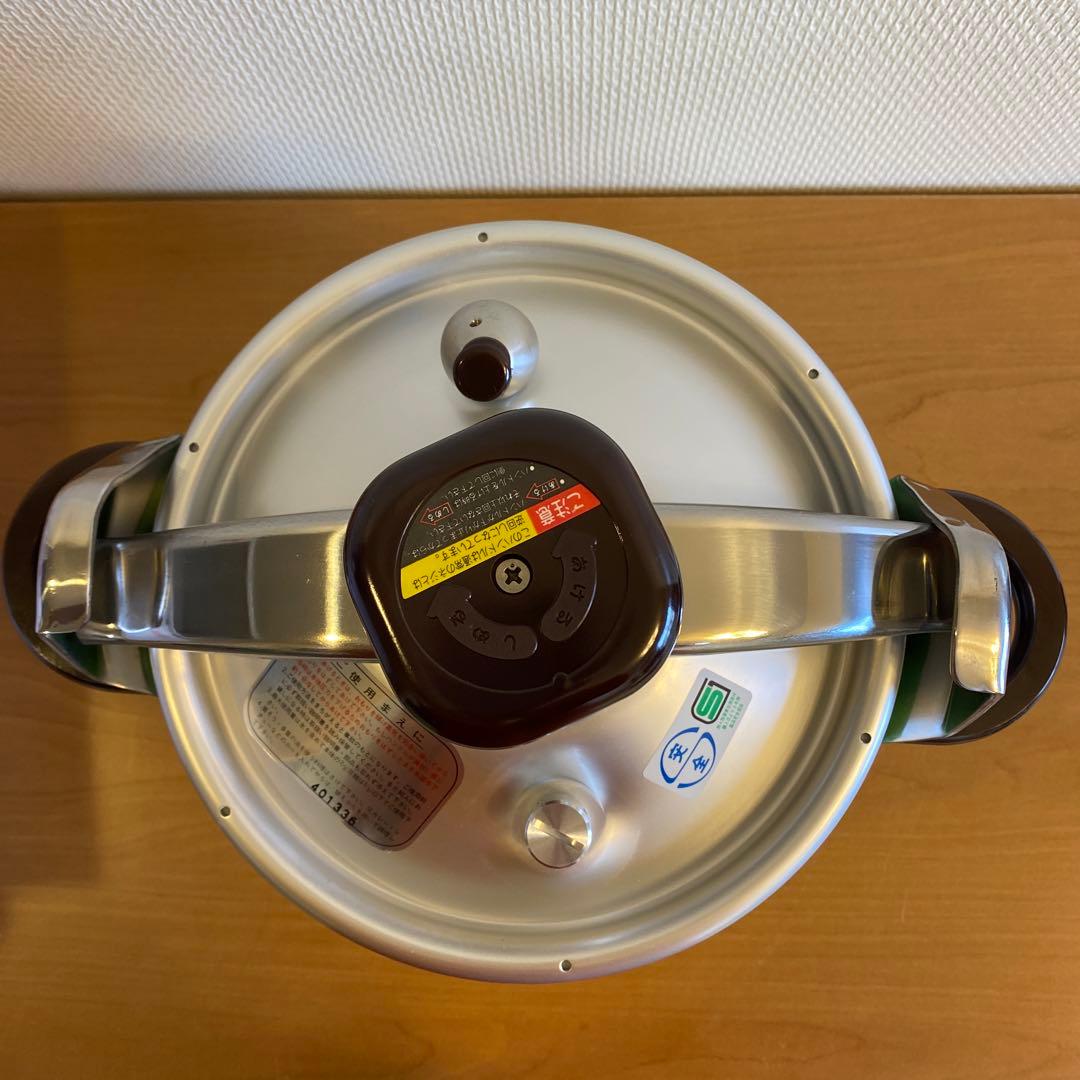 RIKEN 理研圧力鍋 RK-60 6.0リッター(1升炊) 未使用 - メルカリ