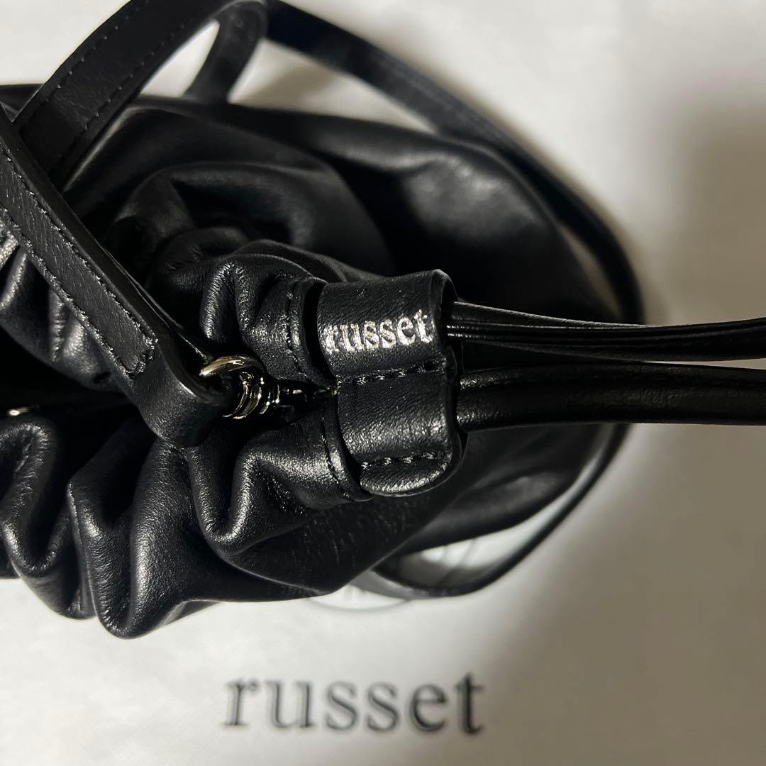 オンライン アウトレットファッション - russetレザー巾着4WAY