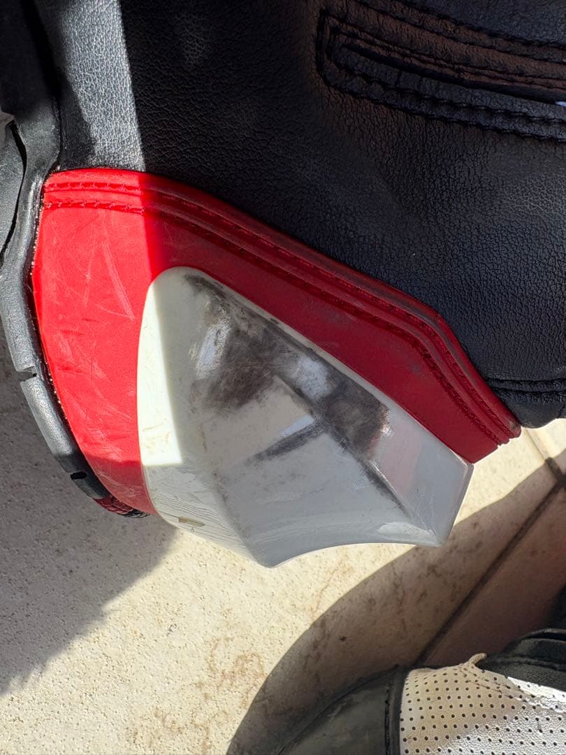 アレンネス レーシングブーツ パンチング サイズ41 25.5cm