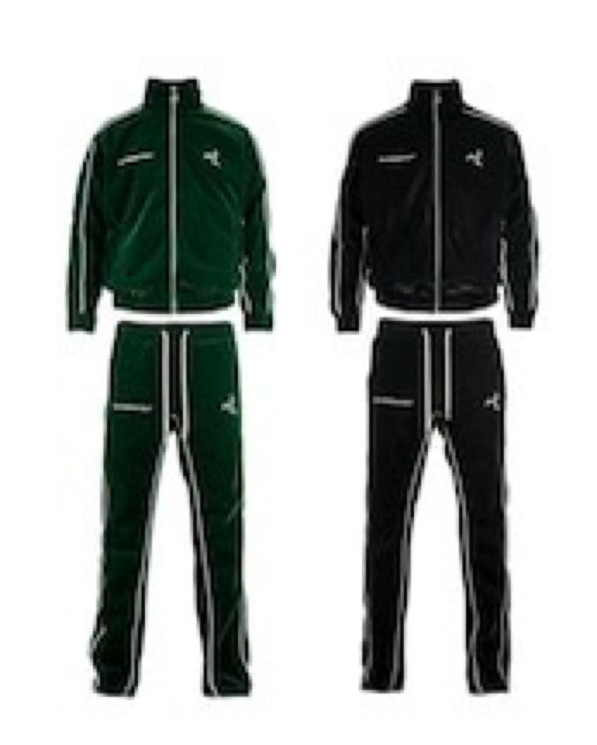 groovy ベロア セットアップ - メルカリ