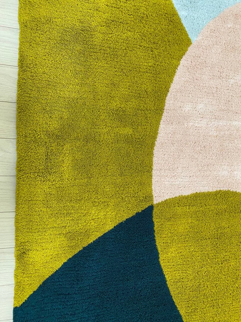 美品 unico アクリルラグ PLATTA(プラッタ) 140×200