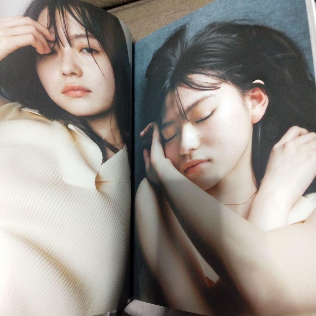 山田杏奈 セカンド写真集「BLUE」 初版 帯付き - メルカリ