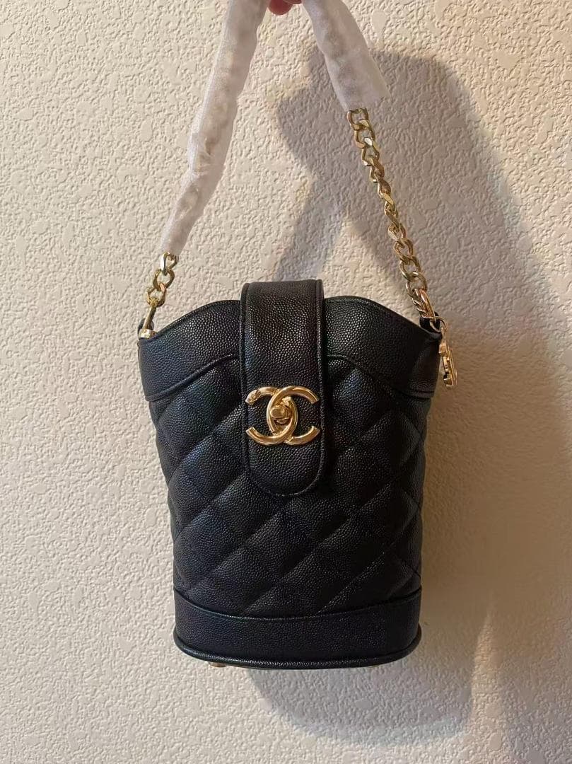 レザー ショルダーバッグ ノベルティ~~~ HERGOPOCH（エルゴポック） 最大44%☆2/27〜 選べるWノベルティ 正規