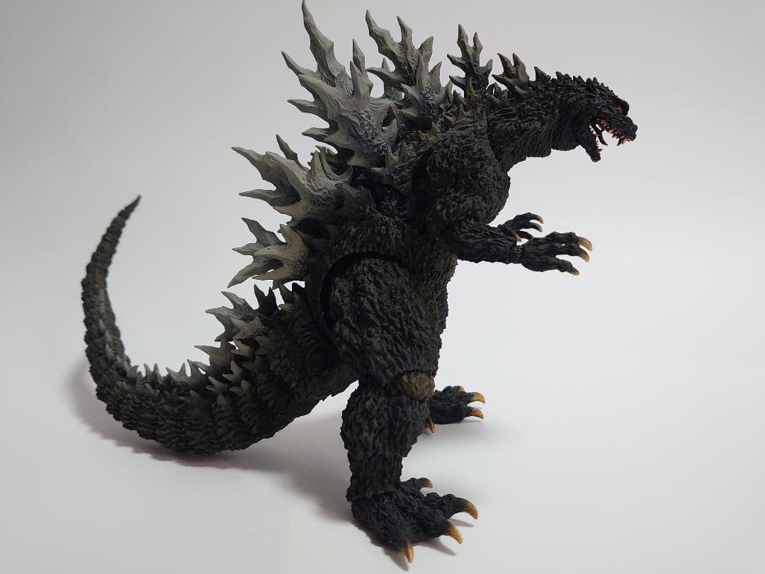 S.H.MonsterArts ゴジラ 2000 スペシャルカラー Ver