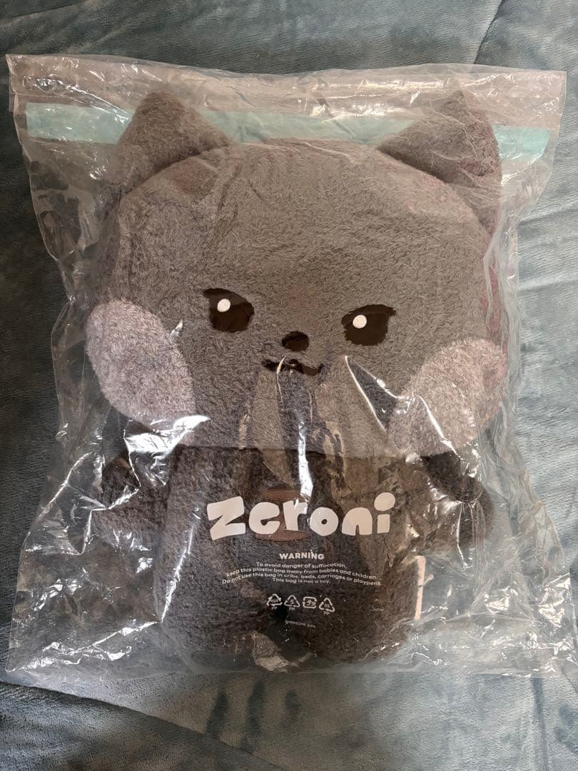 zeroniフラットぬいぐるみ ウンニニ ゼロニ woongnini ジウン - メルカリ