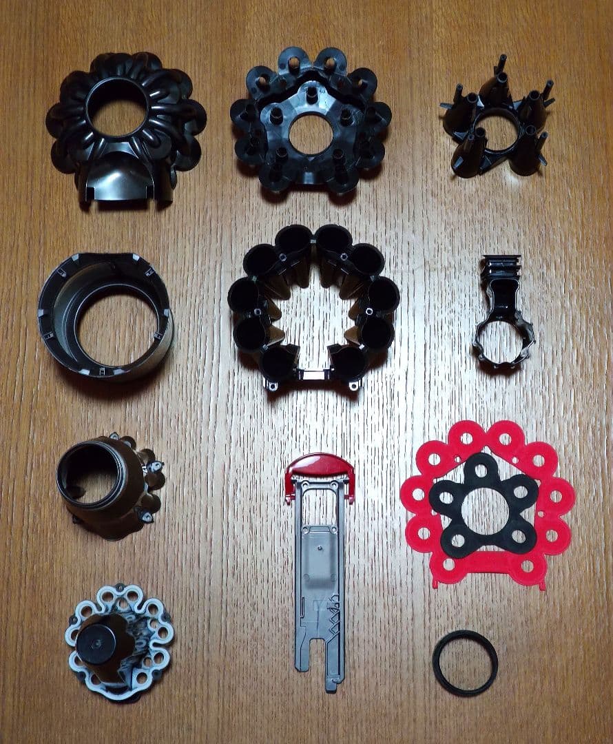 ダイソンSV11 掃除機＋マキタ18vアダプターセット 完全分解清掃済み