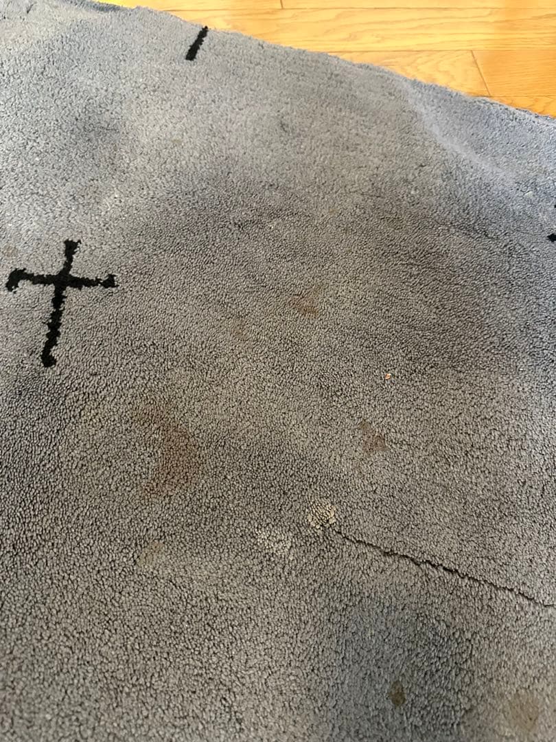 希少！アンダーカバー魔女期 グレー クロス模様 ラグ