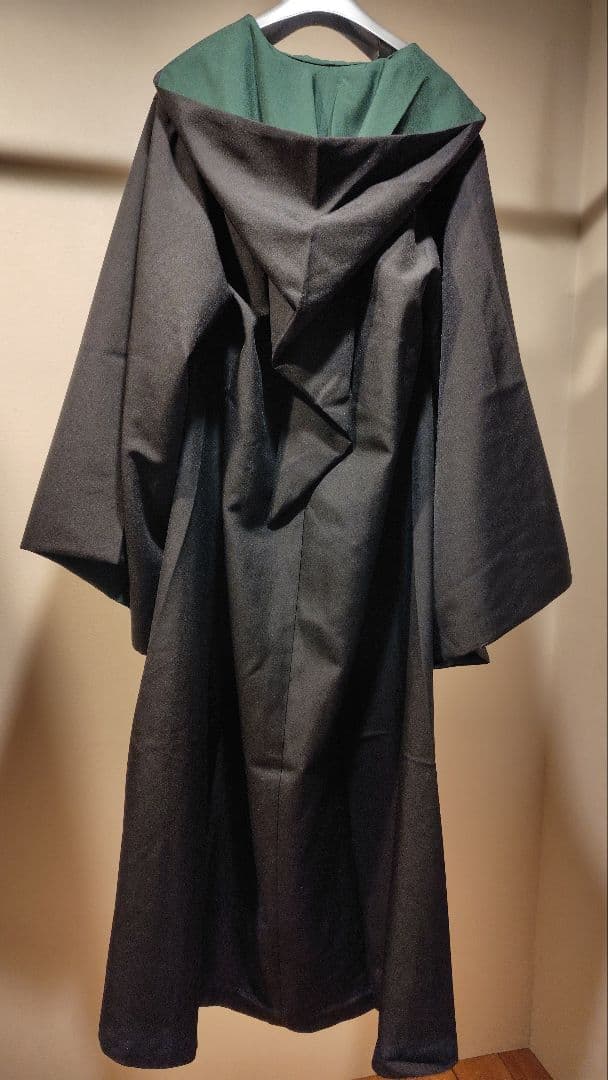 公式品 スタジオツアー スリザリン ローブ カチューシャ ネクタイ 3点