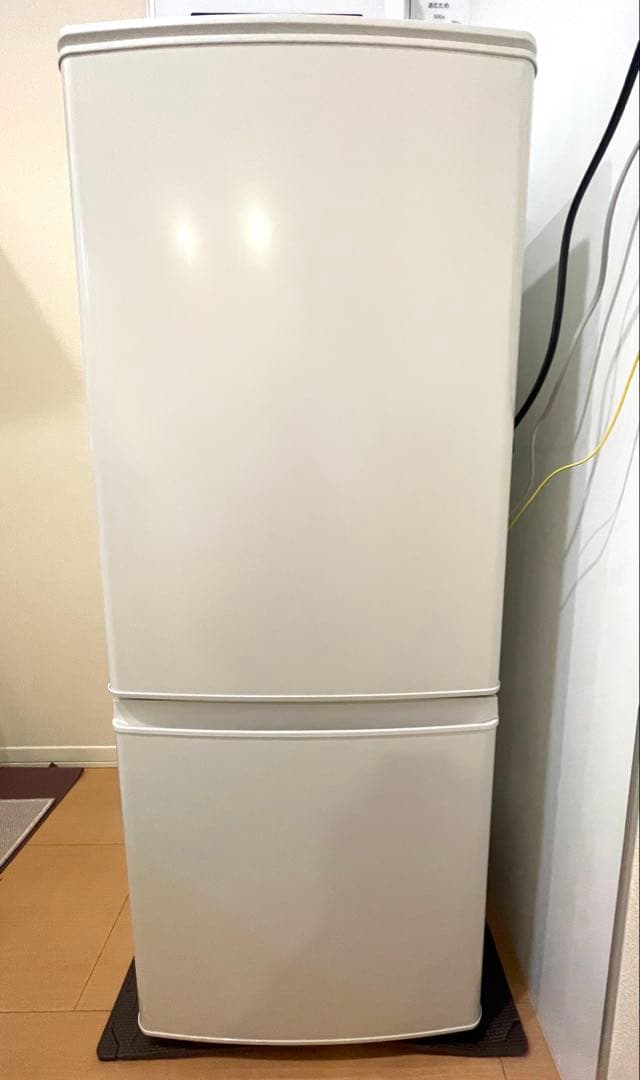 2025年9月末購入三菱電機 冷蔵庫 MR-P15K-W 146L