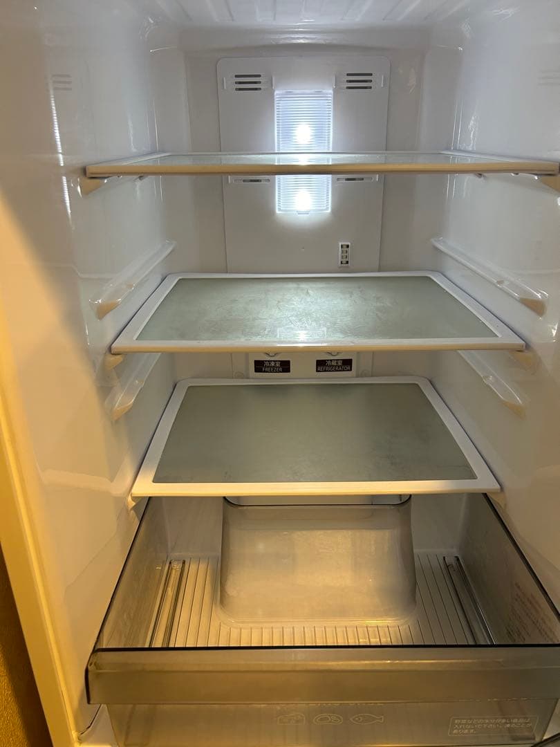 バード様専用 三菱ノンフロン冷凍冷蔵庫 3段棚付き