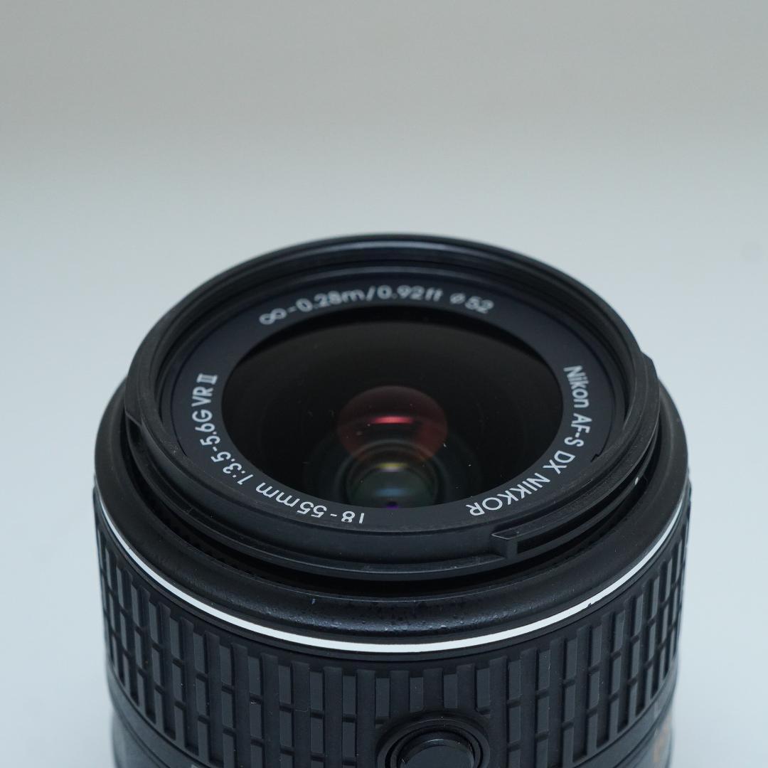 スマホに自動転送Nikon D5600レンズセット シャッター数2,571 枚