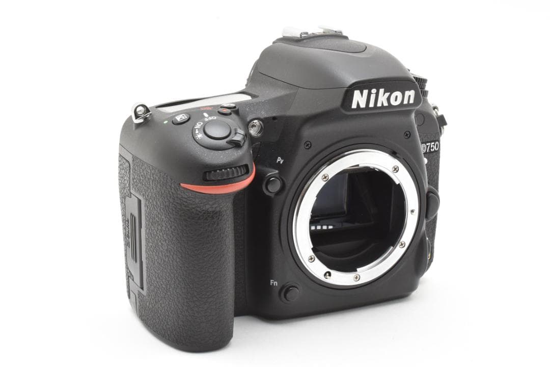 美品 ニコン　Nikon D750 ボディ 《ショット数16060回》1239
