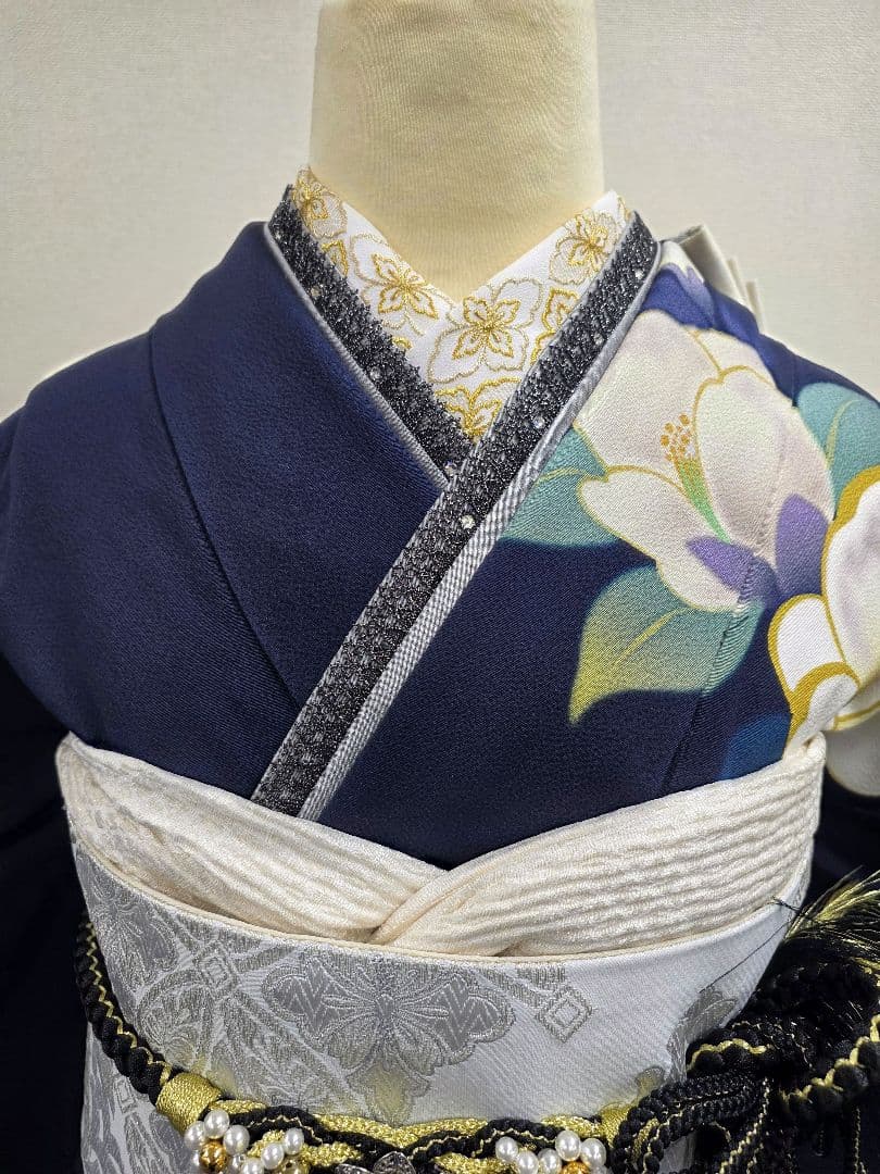 【150~159センチぐらいの方が適応サイズ】振袖フルセット　マーシュ彩紺色
