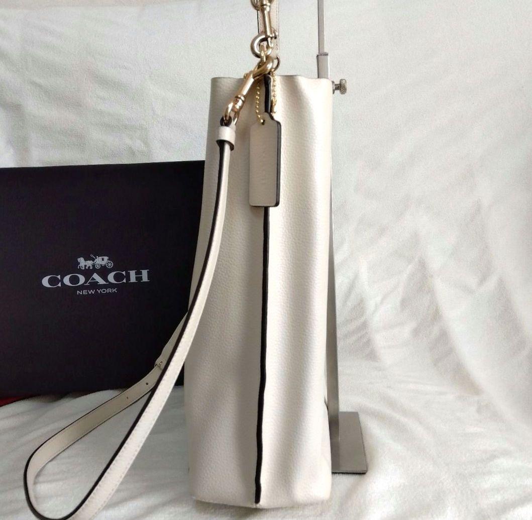 COACH ショルダーバッグ モリー バケット バッグ ホワイト レザー