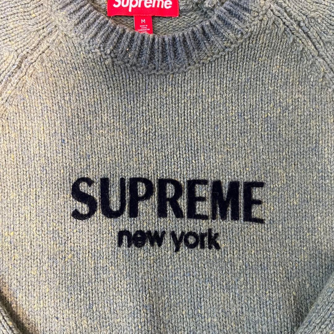 Supreme Flocked Logo sweater グリーン - メルカリ