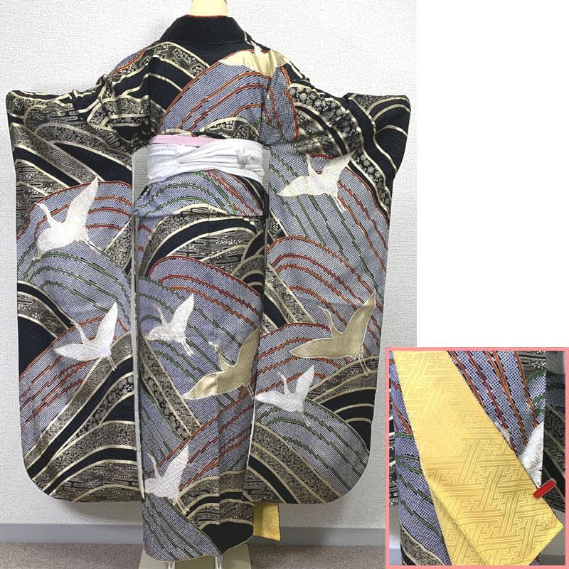 508z12〇古典柄 振袖 金駒刺繍 金彩 地紋 鶴 波〇美品 成人式 結婚式