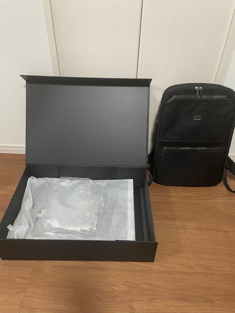 EvoonマルチビジネスリュックSlim X 薄型15.6インチPC収納可能 Amazon.co.jp: [Evoon] マルチビジネスリュックSlim X 薄型 メンズ 撥