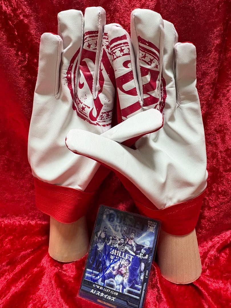 AJスタイルズグローブ赤サインカード付き 入手困難プロレスグッズWWE