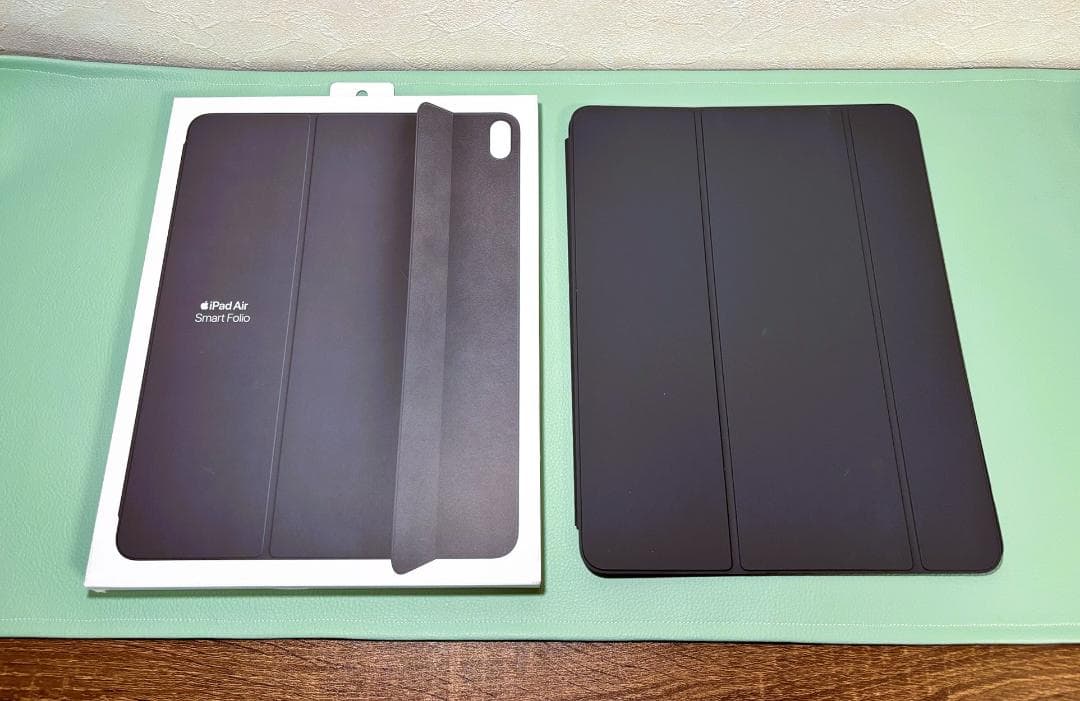 13インチiPad Air(M3)/(M2)用 Smart Folio 極美品 13インチiPad Air（M3）/（M2）用 Smart Folio チャコールグレイ