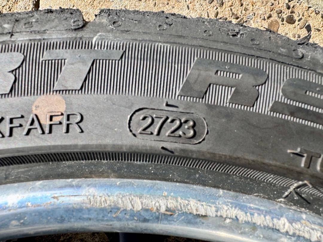 B*S様 SSR AGLE STRUSSE 17インチ 8.5J+18 4穴 2