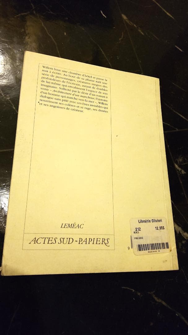 REVES ワジディムアワッド レバノン出身の劇作家 ペーパーバック