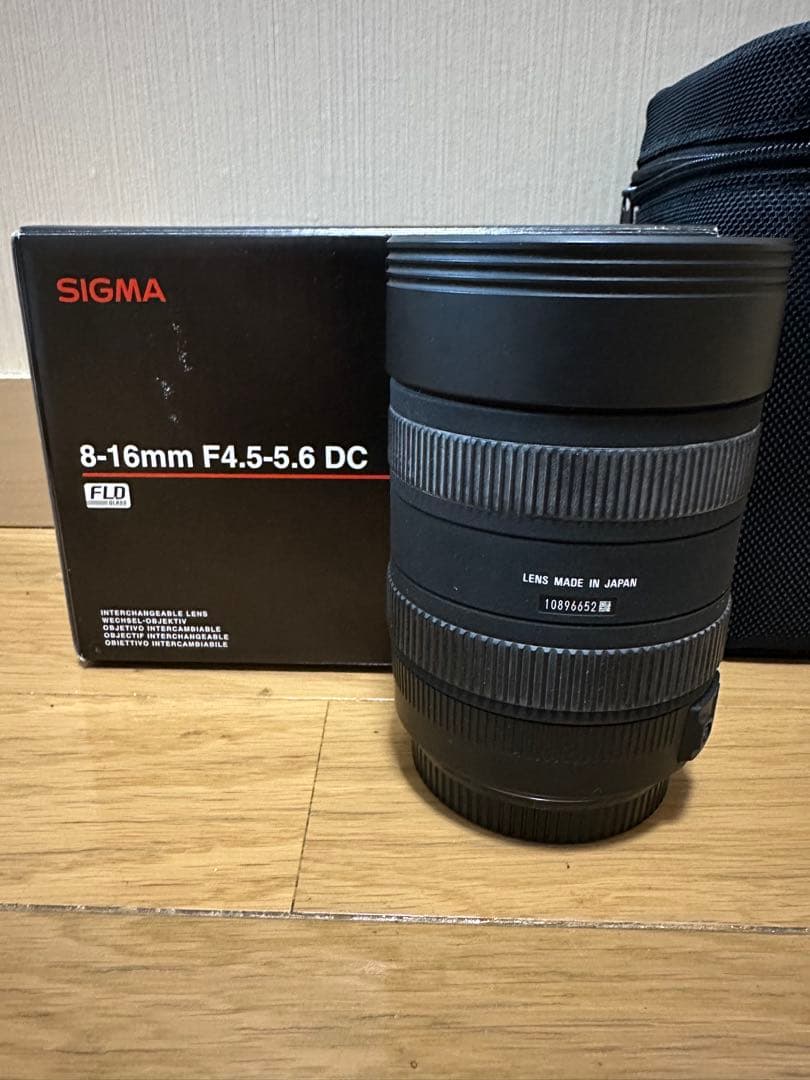 箱とケース有 キヤノン用 SIGMA 8-16mm F4.5-5.6 DC