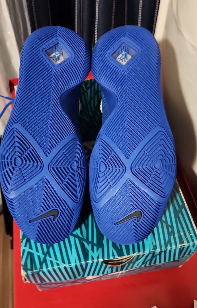 シューズ(男性用) Nike Kyrie 3 Duke us 9.5 (27.5cm)