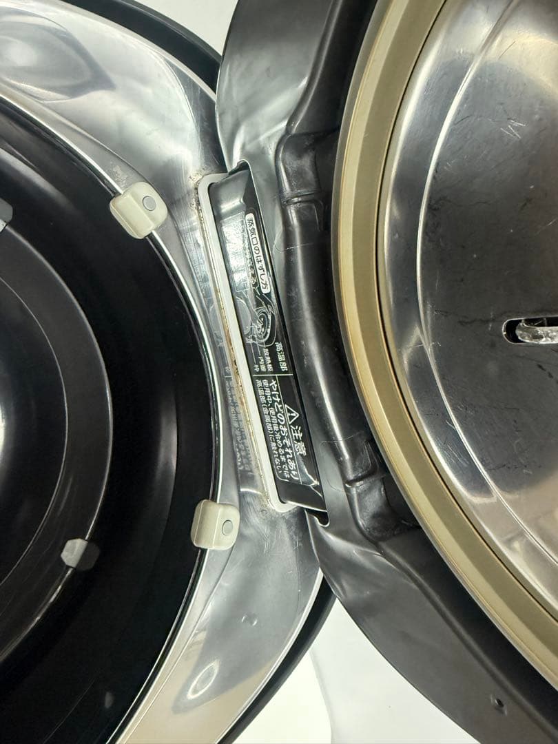 TOSHIBA 真空圧力IH 炊飯器 RC-18VSP 1.8L