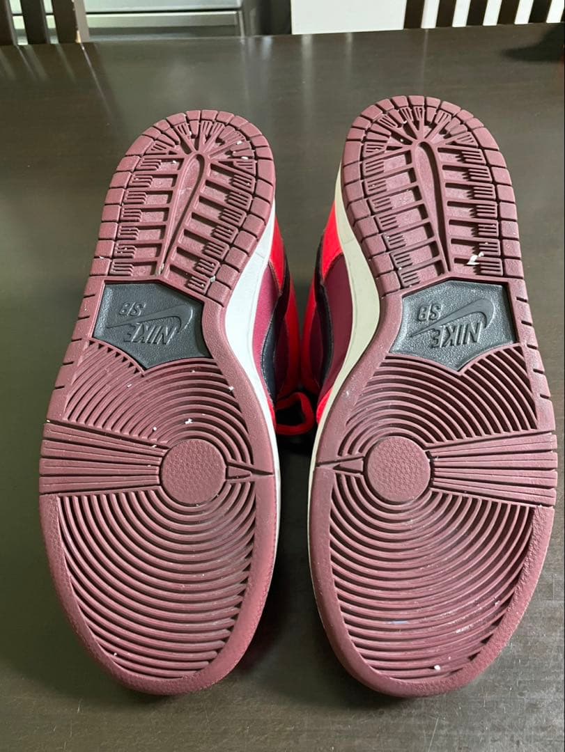 シューズ(男性用) NIKE SB DUNK LOW Laser Crimson 27.5cm