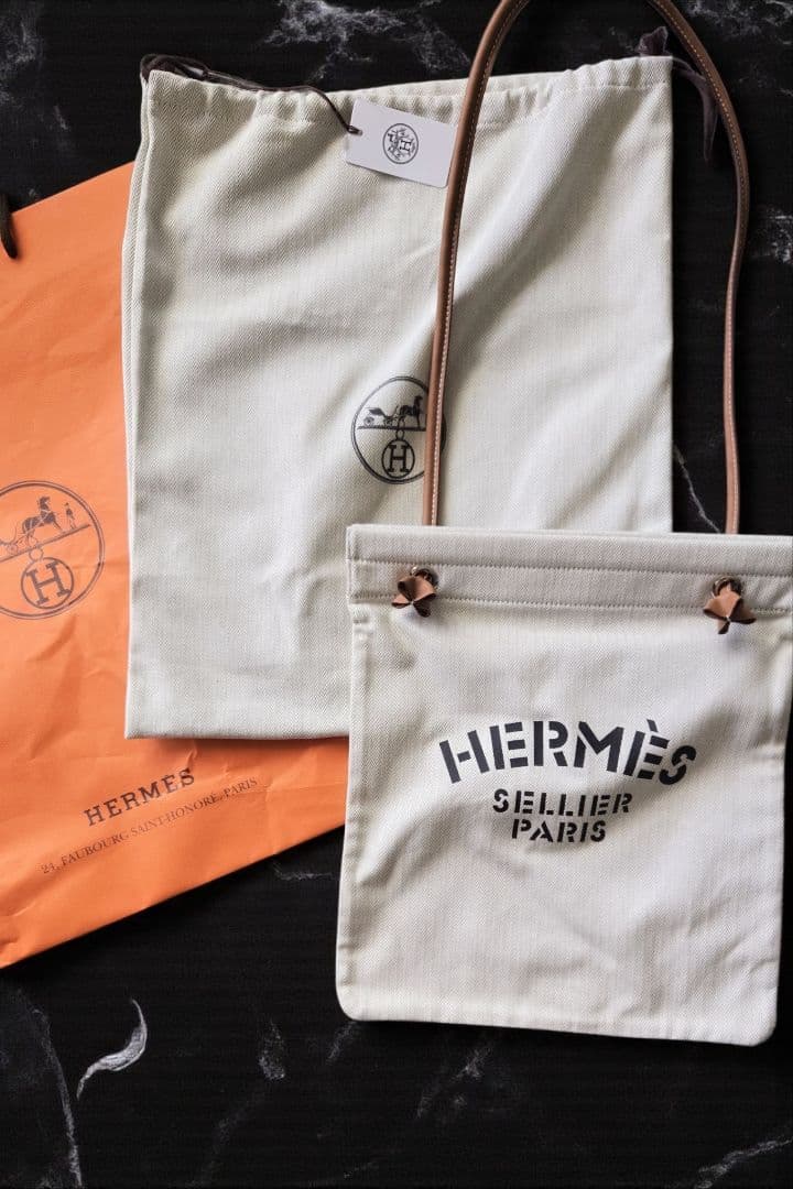 HERMES銀座♥️エルメス♥️アリーヌトートバッグ新品刻印Kタグ付