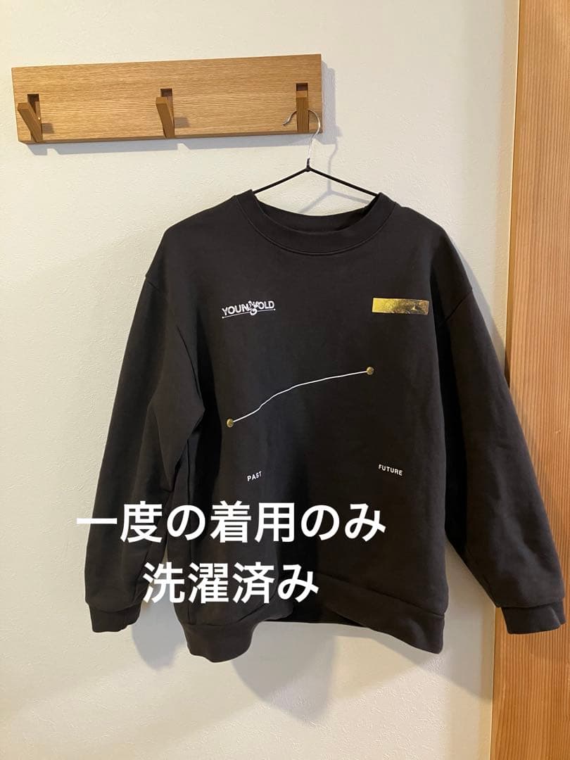 SixTONES YOUNG OLD トレーナー - メルカリ