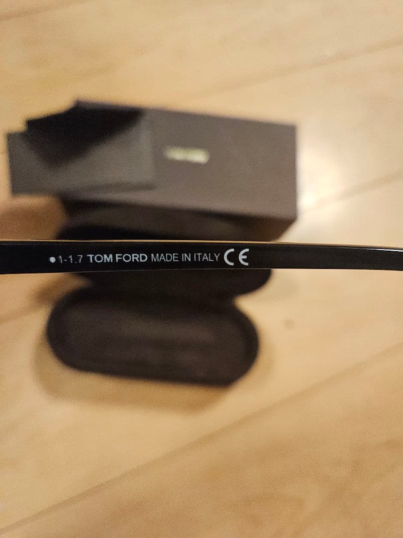 TOM FORDトムフォードメガネ TF4295アジアンフィッティングの通販はau