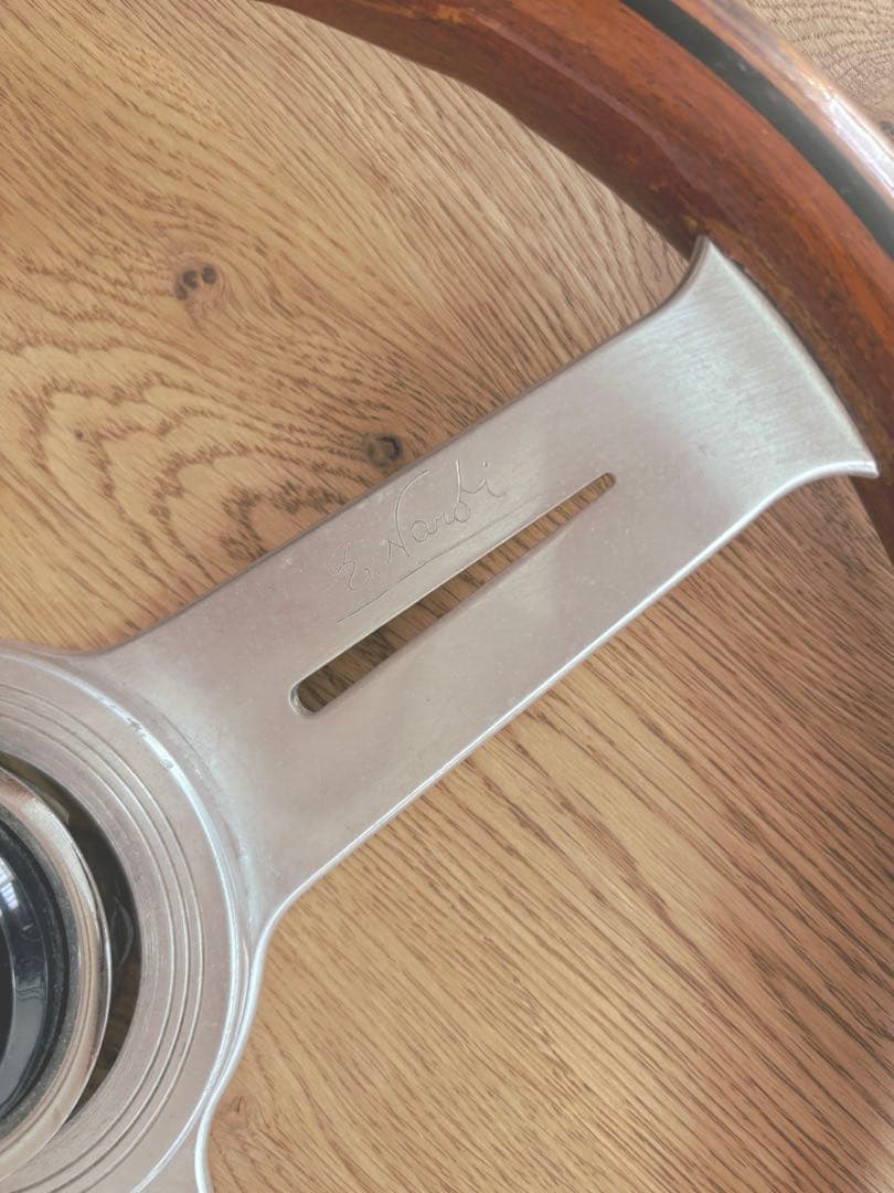 非国民さん専用　NARDI 32.5Φ ウッドステアリング