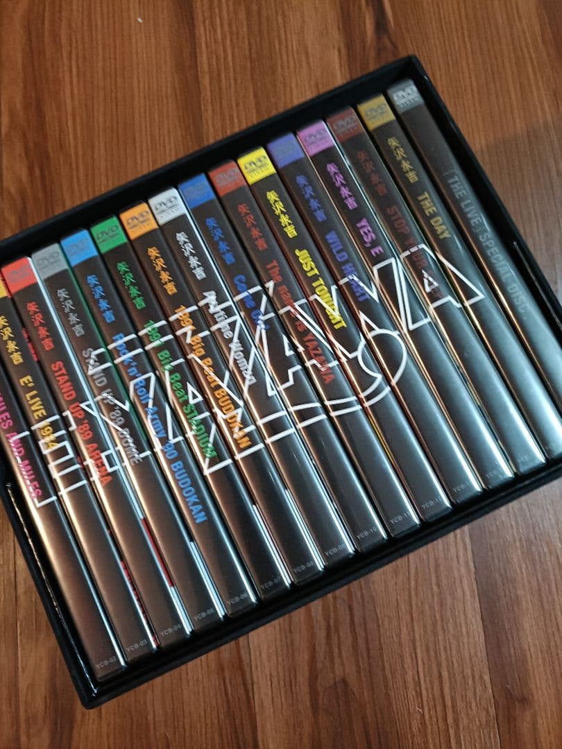 ディスク未開封品】矢沢永吉 DVD THE LIVE DVDBOX 廃盤品 - メルカリ