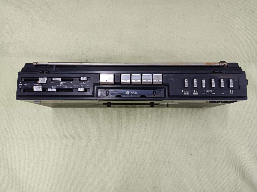 都《VDWWC》希少　SHARP　ラジカセ　GF-8B　ジャンク