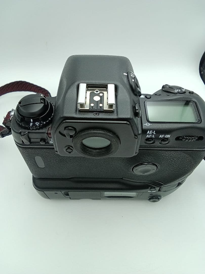 SALE】Nikon フィルム一眼レフカメラ/ おまけケース付きの通販はau PAY