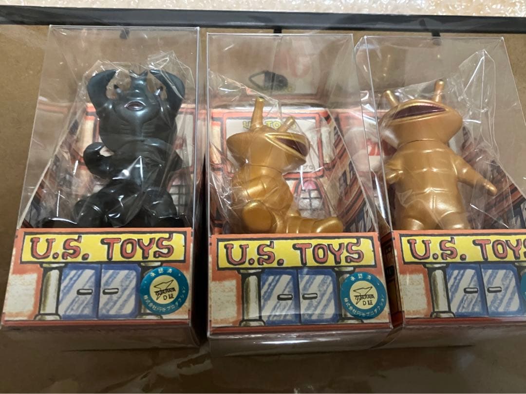 ウルトラマン 限定ビル箱シリーズ カネゴン アントラー ソフビフィギュア