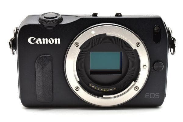 キャノン Canon EOS M ダブルレンズキット バッテリーx２《元箱付き》